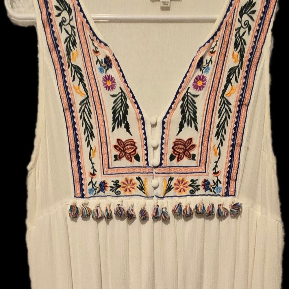 UMGEE White Gauze & Embordered Sleeveless Dress Size M